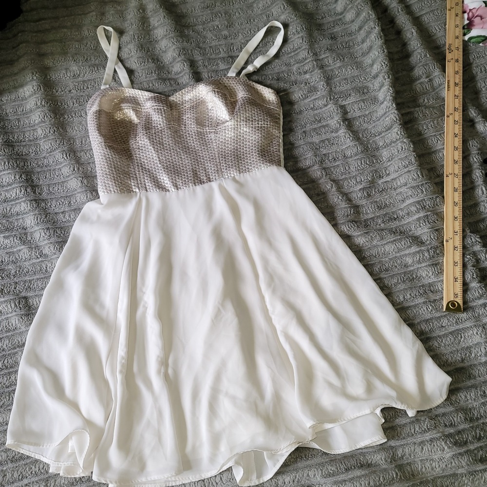VTG Y2K Express White Spaghetti Strap Ruffle Midi Dress Size 2 Lined Flare Skirt